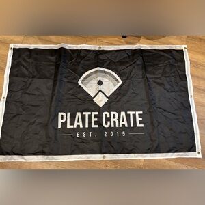 Plate Crate Black Banner